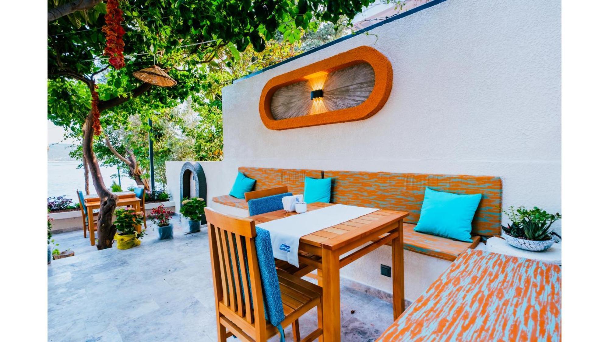 Sardunya Andifli Otel Kaş Exterior foto
