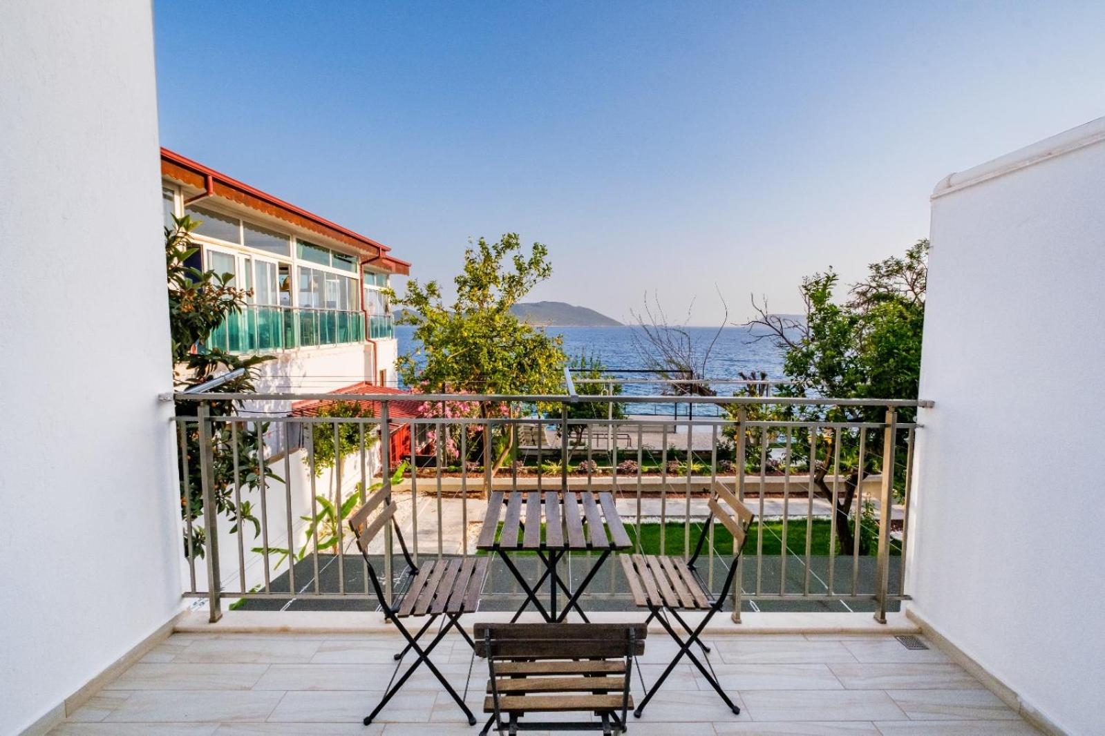 Sardunya Andifli Otel Kaş Exterior foto
